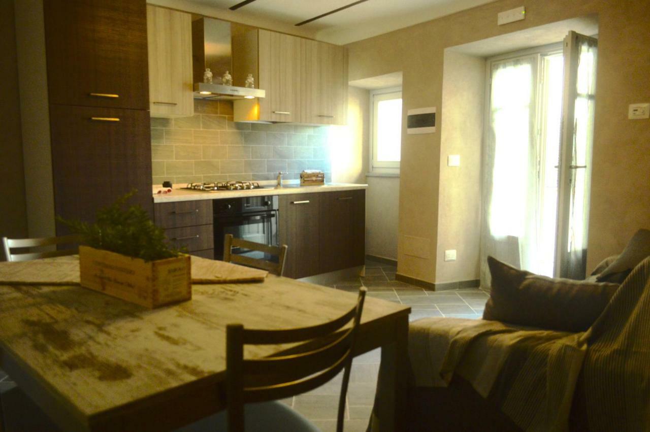 Langa 4 Love Apartment โนเวลโล ภายนอก รูปภาพ