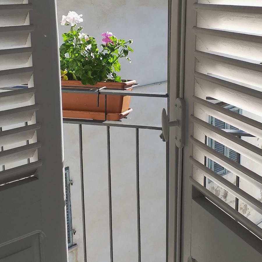 Langa 4 Love Apartment โนเวลโล ภายนอก รูปภาพ