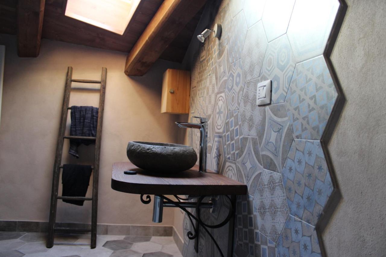 Langa 4 Love Apartment โนเวลโล ภายนอก รูปภาพ